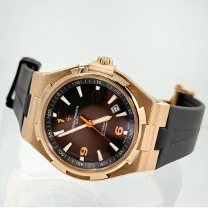  Vacheron Constantin Overseas Automatic 18K Rose Gold