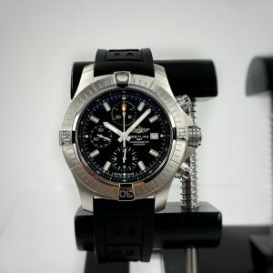 Breitling Avenger Chronograph